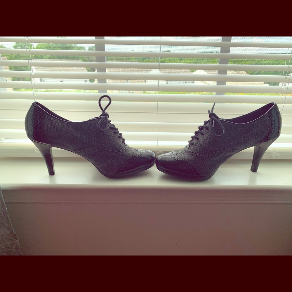 Laced up wingtips-3inch